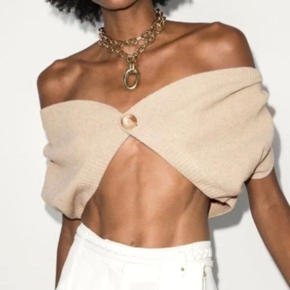 Jacquemus Beige Off-Shoulder Button Front Sweater Shrug